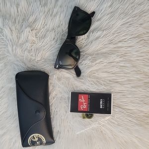 RayBan Wayfarer Tortieshell Sunglasses